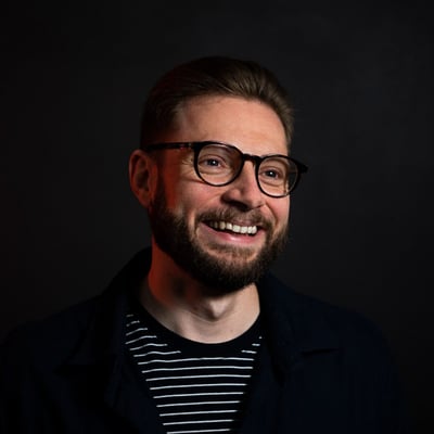 Chris_Headshot_Square_1-min